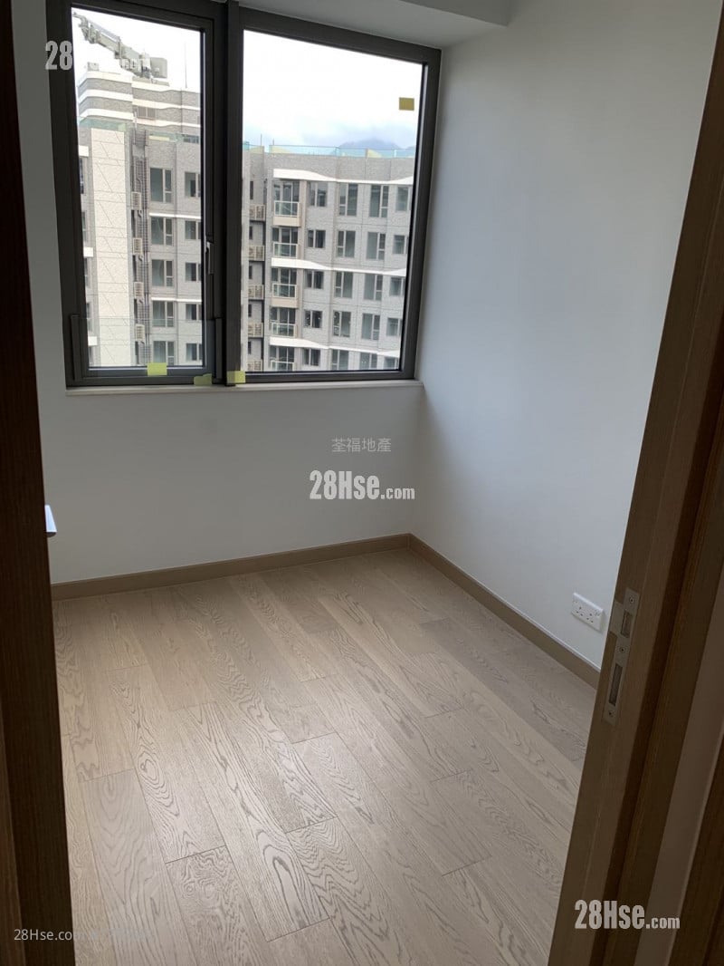 master room: Solaria Sell 2 Bedrooms , 1 Bathroom 522 ft²