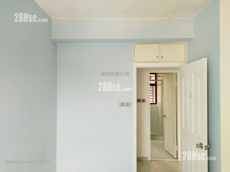 Meadowlands Sell 3 Bedrooms , 2 Bathrooms 763 ft²