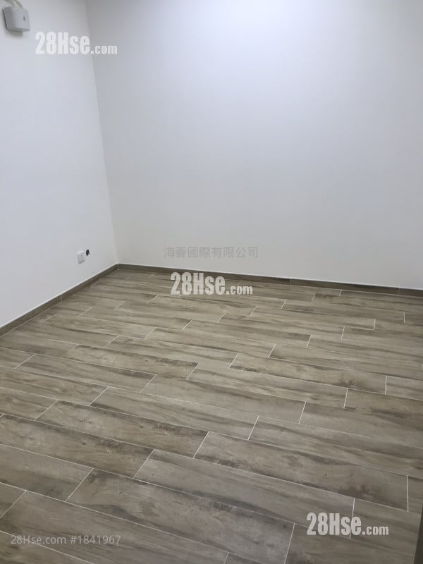 Roxy Industrial Centre Rental