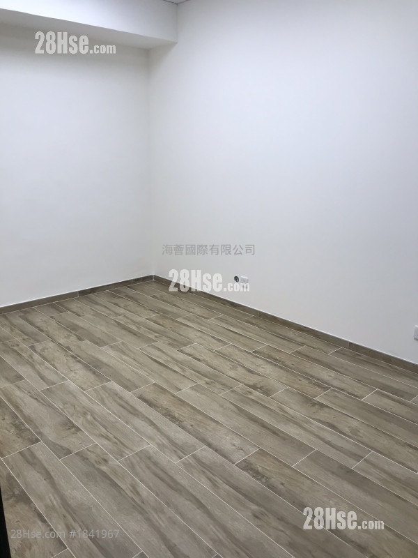 Roxy Industrial Centre Rental