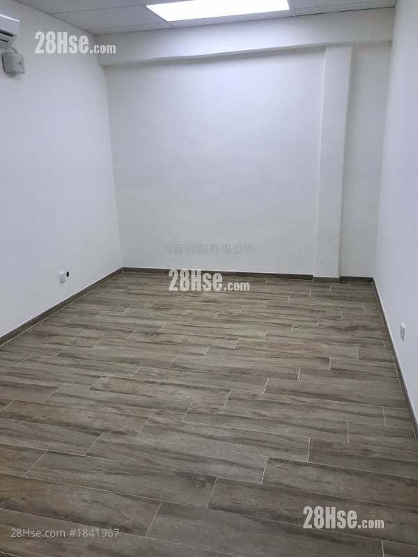 Roxy Industrial Centre Rental