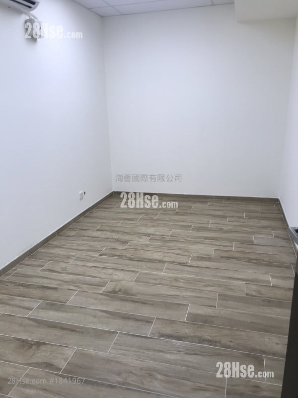 Roxy Industrial Centre Rental