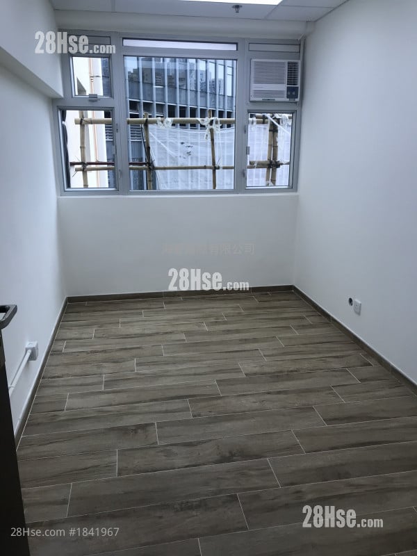 Roxy Industrial Centre Rental