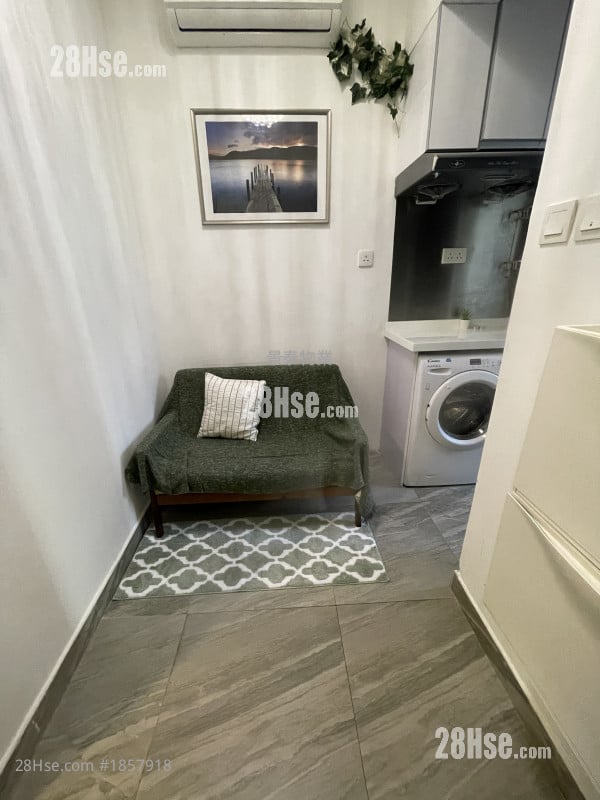Hennessy Building Rental 1 Bedroom , 1 Bathroom 250 ft²