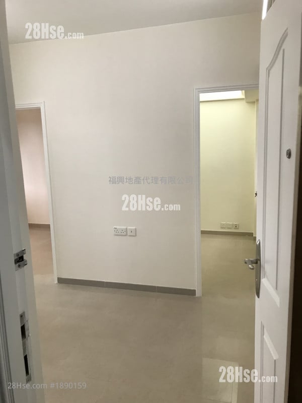 华晖大厦 售盘 2 房 , 1 浴室 308 平方尺