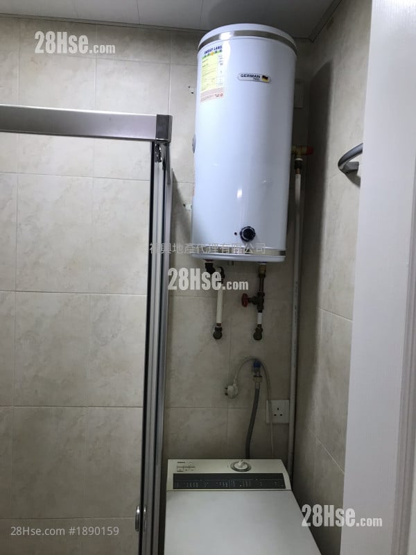 华晖大厦 售盘 2 房 , 1 浴室 308 平方尺