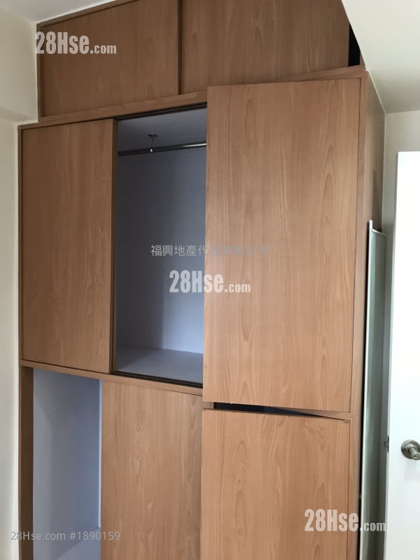 华晖大厦 售盘 2 房 , 1 浴室 308 平方尺