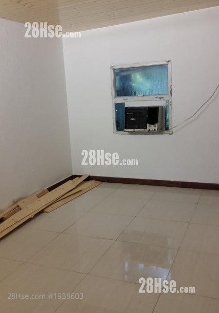 Village Rental Studio , 1 Bathroom 200 ft²