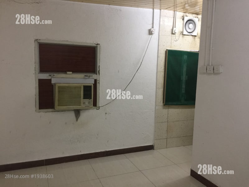 Village Rental Studio , 1 Bathroom 200 ft²