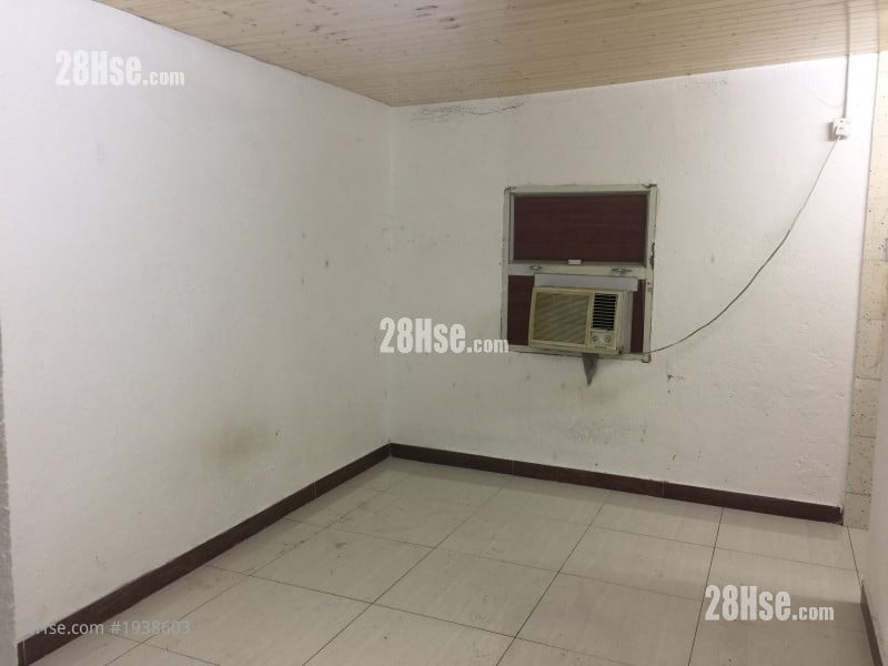 Village Rental Studio , 1 Bathroom 200 ft²