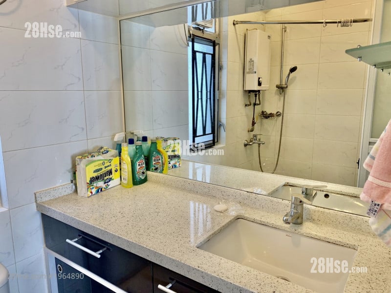 Tsuen King Garden Rental 2 Bedrooms , 1 Bathroom 370 ft²