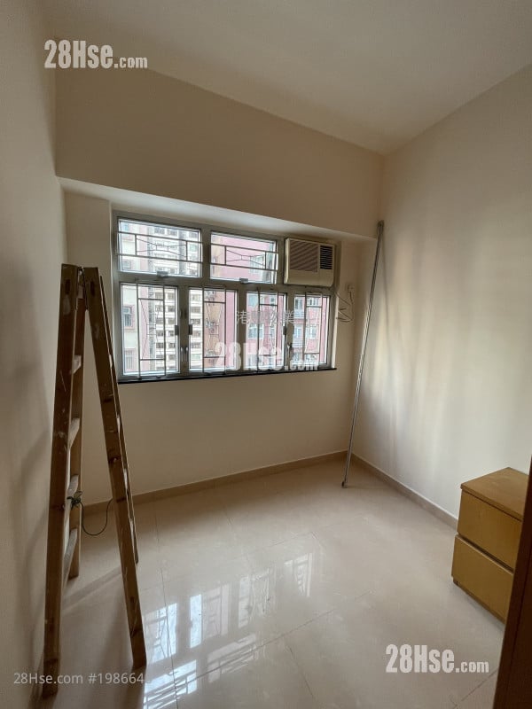 Hang Ying House Rental 2 Bedrooms , 1 Bathroom 354 ft²