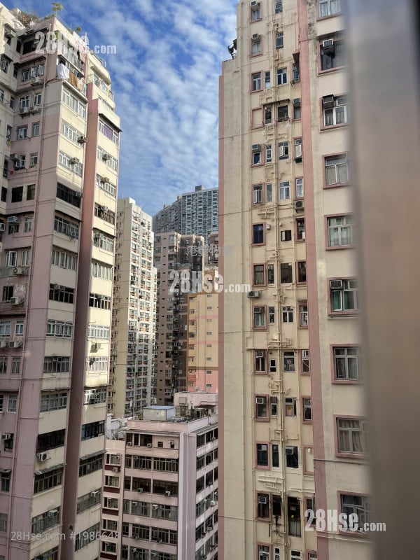 Hang Ying House Rental 2 Bedrooms , 1 Bathroom 354 ft²