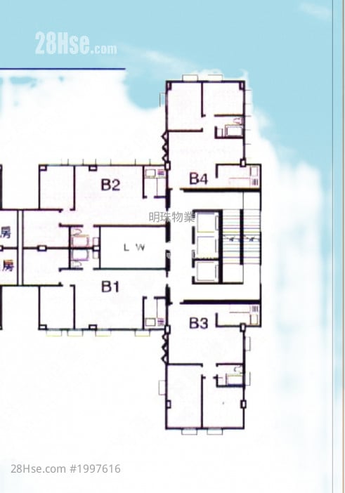 Man On House Sell 2 Bedrooms 457 ft²