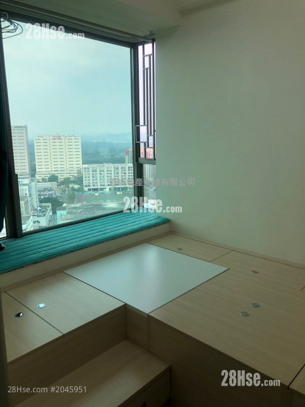 Yuccie Square Sell 2 Bedrooms , 1 Bathroom 430 ft²