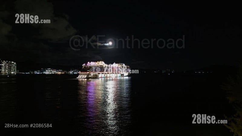 杏花邨 售盘 3 房 , 2 浴室 659 平方尺