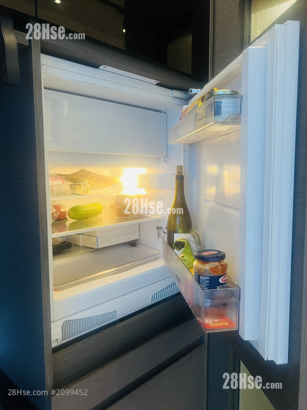 瑧蓺 租盘 开放式间隔 213 平方尺