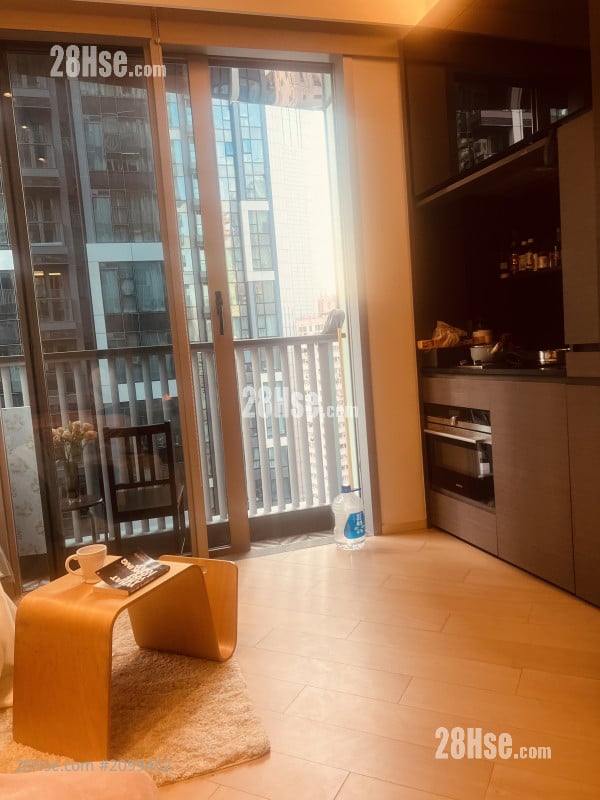 瑧蓺 租盘 开放式间隔 213 平方尺