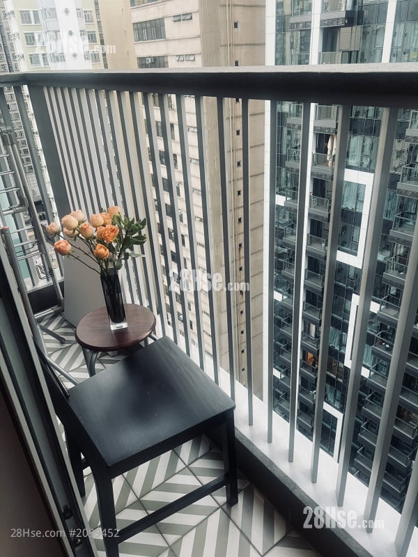 瑧蓺 租盘 开放式间隔 213 平方尺