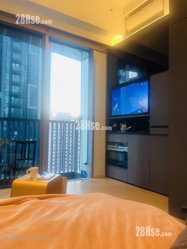 瑧蓺 租盘 开放式间隔 213 平方尺