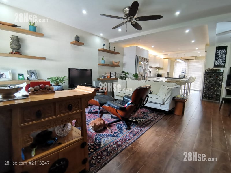 Yung Shue O Sell 5+ Bedrooms , 3 Bathrooms 2,100 ft²