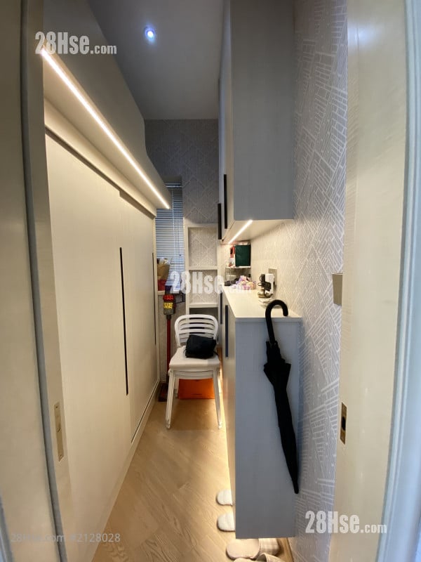 63 Pokfulam Rental 2 Bedrooms , 1 Bathroom 305 ft²