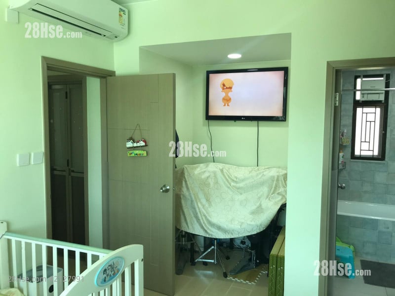 金閣豪園 售盤 4 房 , 2 浴室 857 平方呎