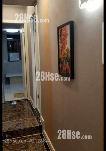 163 Queen's Road West Rental 1 Bathroom 150 ft²