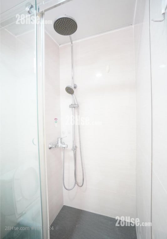 Hku Station Wah Ming Centrei W/ Elevator Rental 2 Bedrooms , 1 Bathroom 300 ft²
