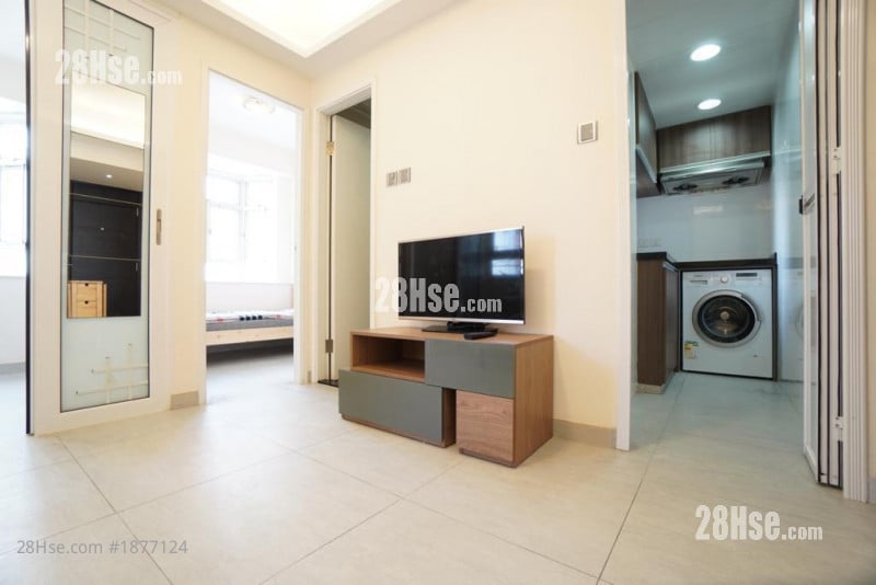 Hku Station Wah Ming Centrei W/ Elevator Rental 2 Bedrooms , 1 Bathroom 300 ft²