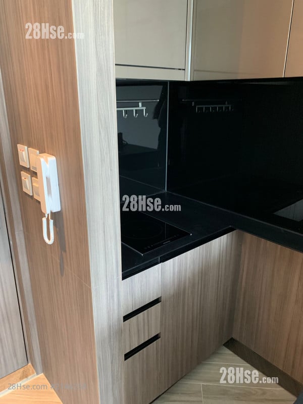 尚悦方 租盘 开放式间隔 , 1 浴室 211 平方尺