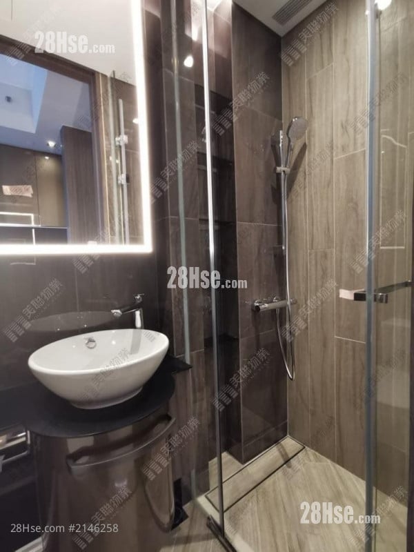 尚悦方 租盘 开放式间隔 , 1 浴室 211 平方尺