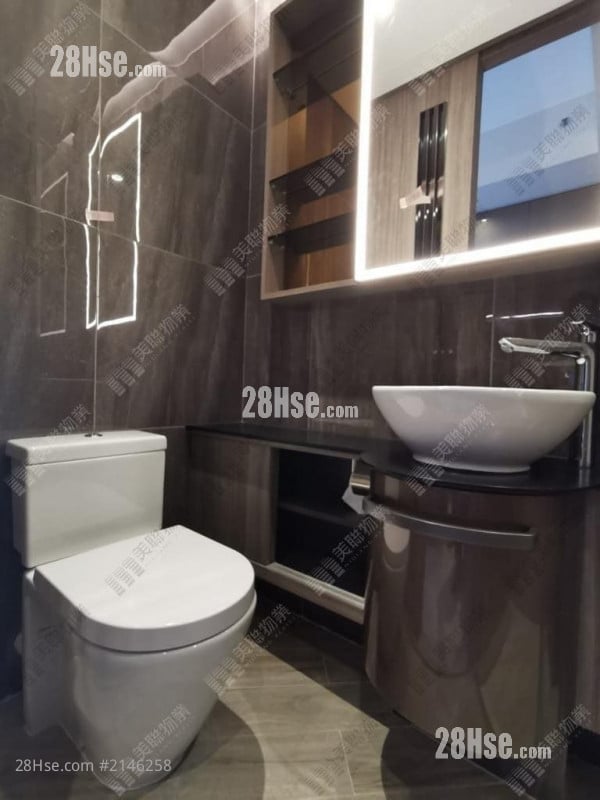 尚悦方 租盘 开放式间隔 , 1 浴室 211 平方尺