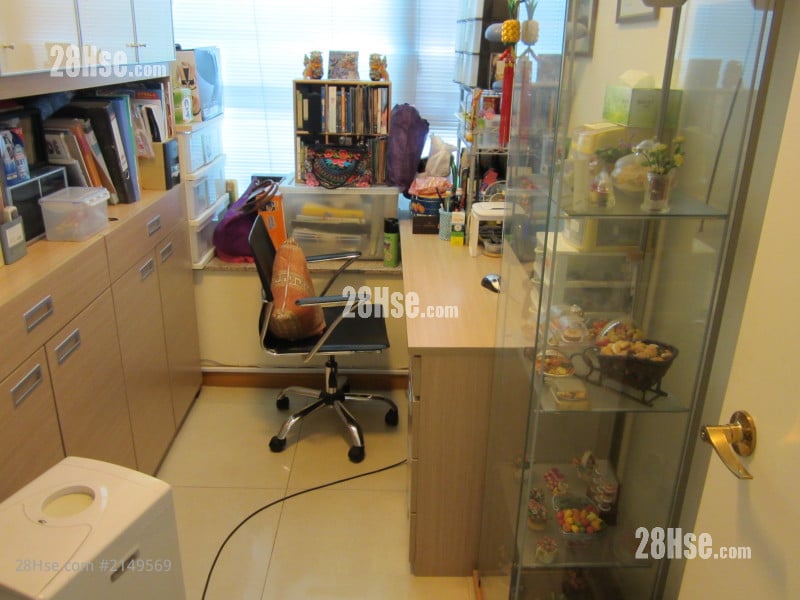 深湾畔 售盘 3 房 , 2 浴室 737 平方尺