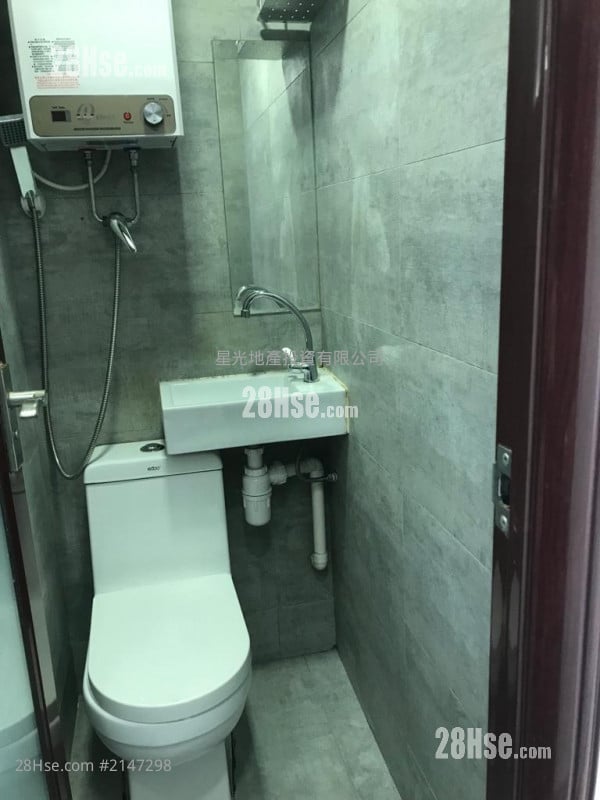 Un On Building Rental Studio , 1 Bathroom 90 ft² Un On Building Rental Studio , 1 Bathroom 90 ft²