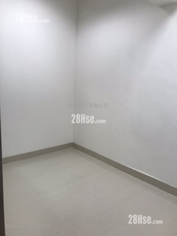 嘉名工廠大廈 租盤