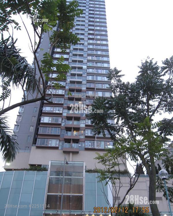 The Spectacle Sell 4 Bedrooms , 2 Bathrooms 763 ft²