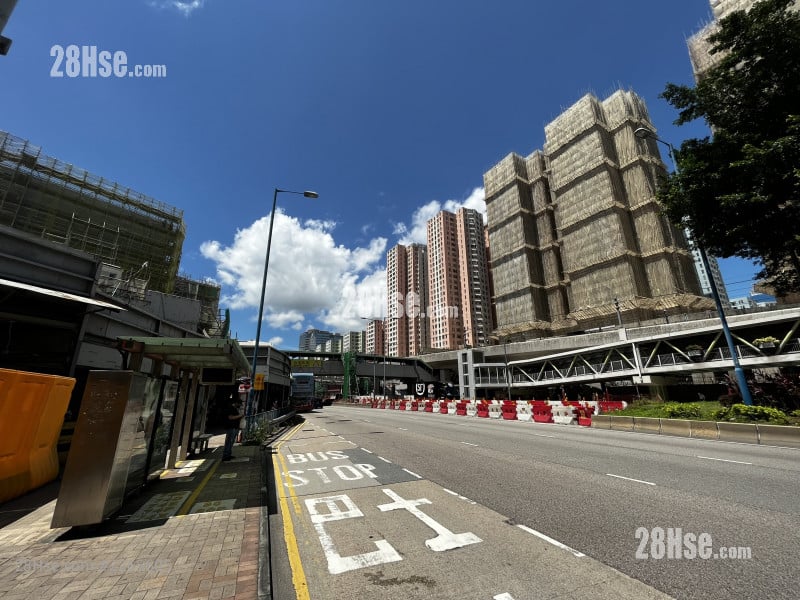 4分鐘行去九龍灣地鐵站