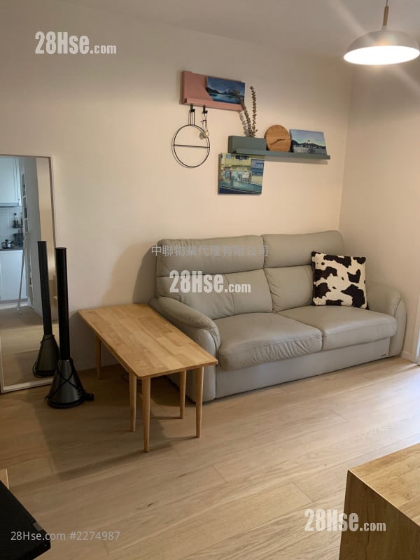 Kwong Lam Court Sell 2 Bedrooms , 1 Bathroom 384 ft²