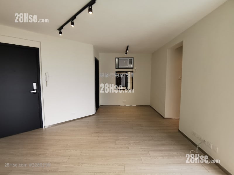 Heng Fa Chuen Rental 2 Bedrooms , 1 Bathroom 547 ft²