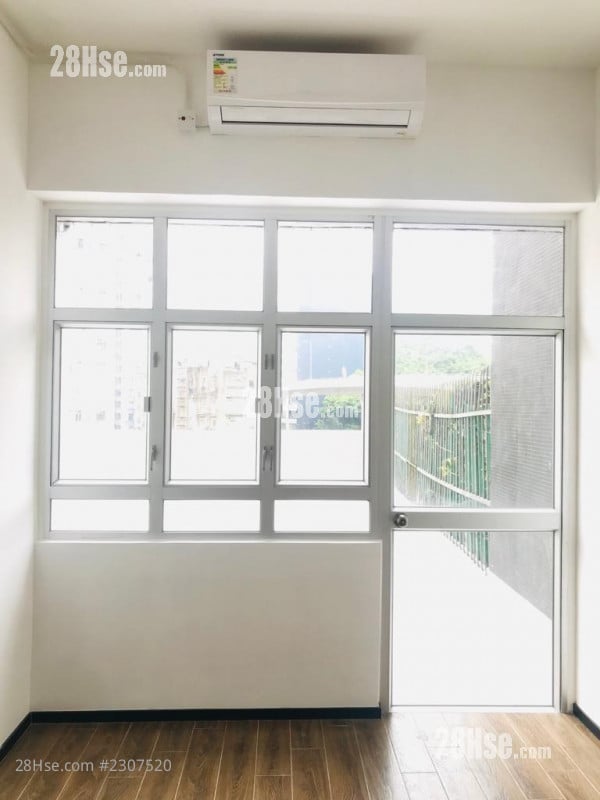 任合兴工业大厦 租盘 100 平方尺