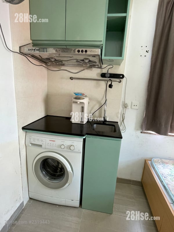 安信樓 租盤 130 平方呎