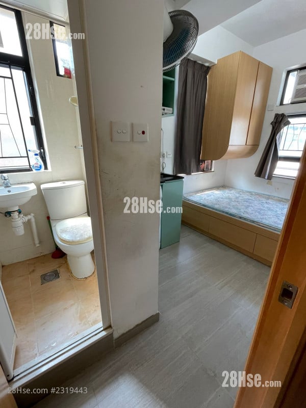 安信樓 租盤 130 平方呎