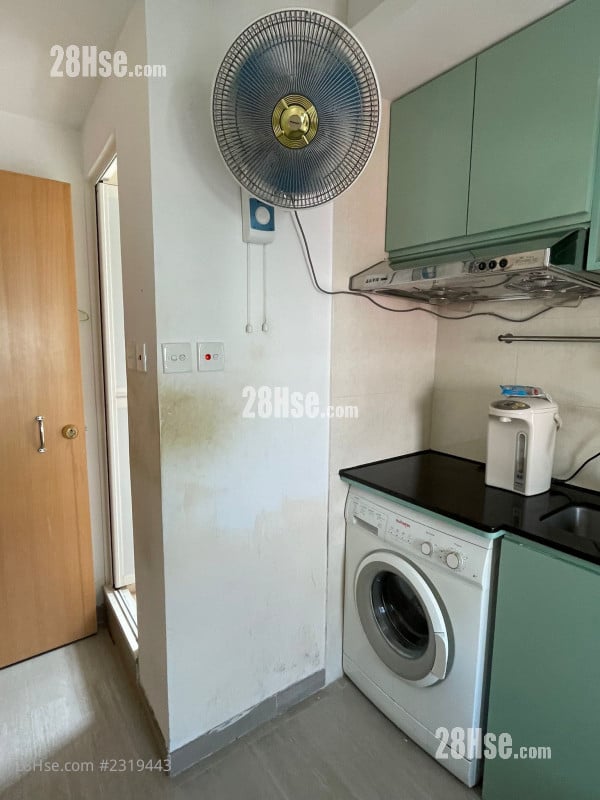 安信樓 租盤 130 平方呎