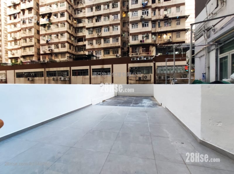 Green View Court Sell 1 Bedroom , 1 Bathroom 337 ft²