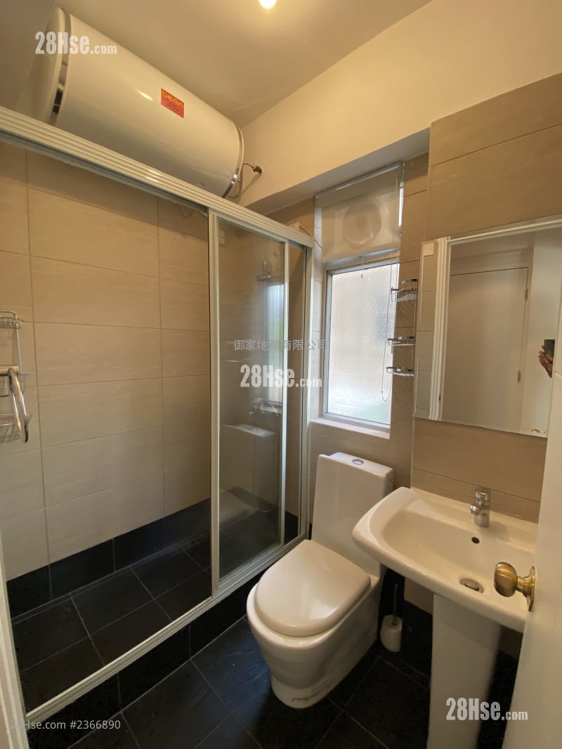 bathroom: Wong Nai Chung Road Rental 2 Bedrooms , 2 Bathrooms 1,125 ft²