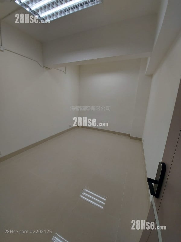 嘉名工廠大廈 租盤