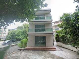 雅丽山庄 大厦