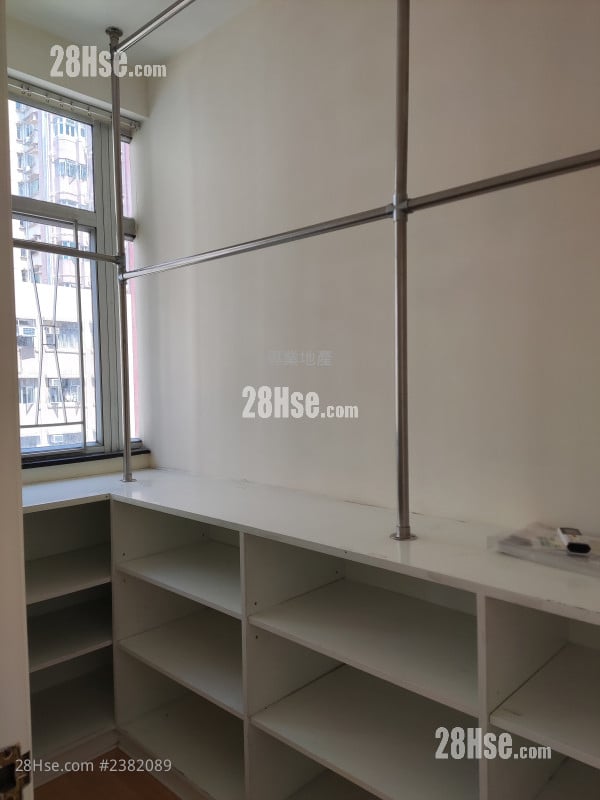 自由大廈 租盤 3 房 , 2 浴室 874 平方呎