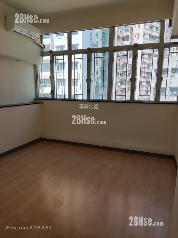 自由大廈 租盤 3 房 , 2 浴室 874 平方呎